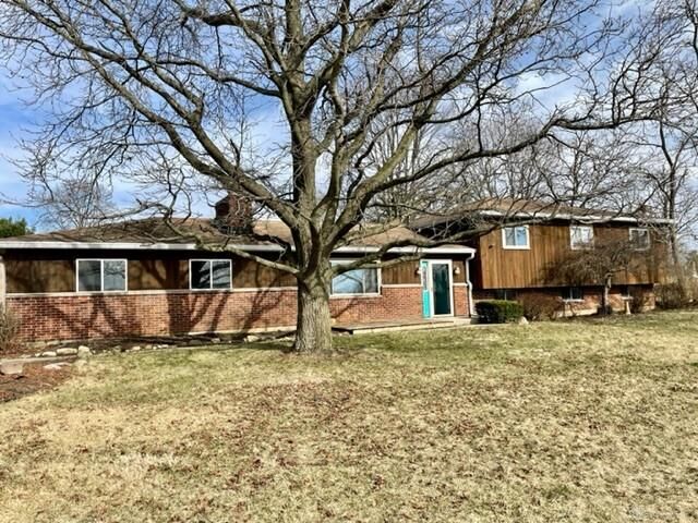 Property Photo: 2630 Shrine Road OH 45502