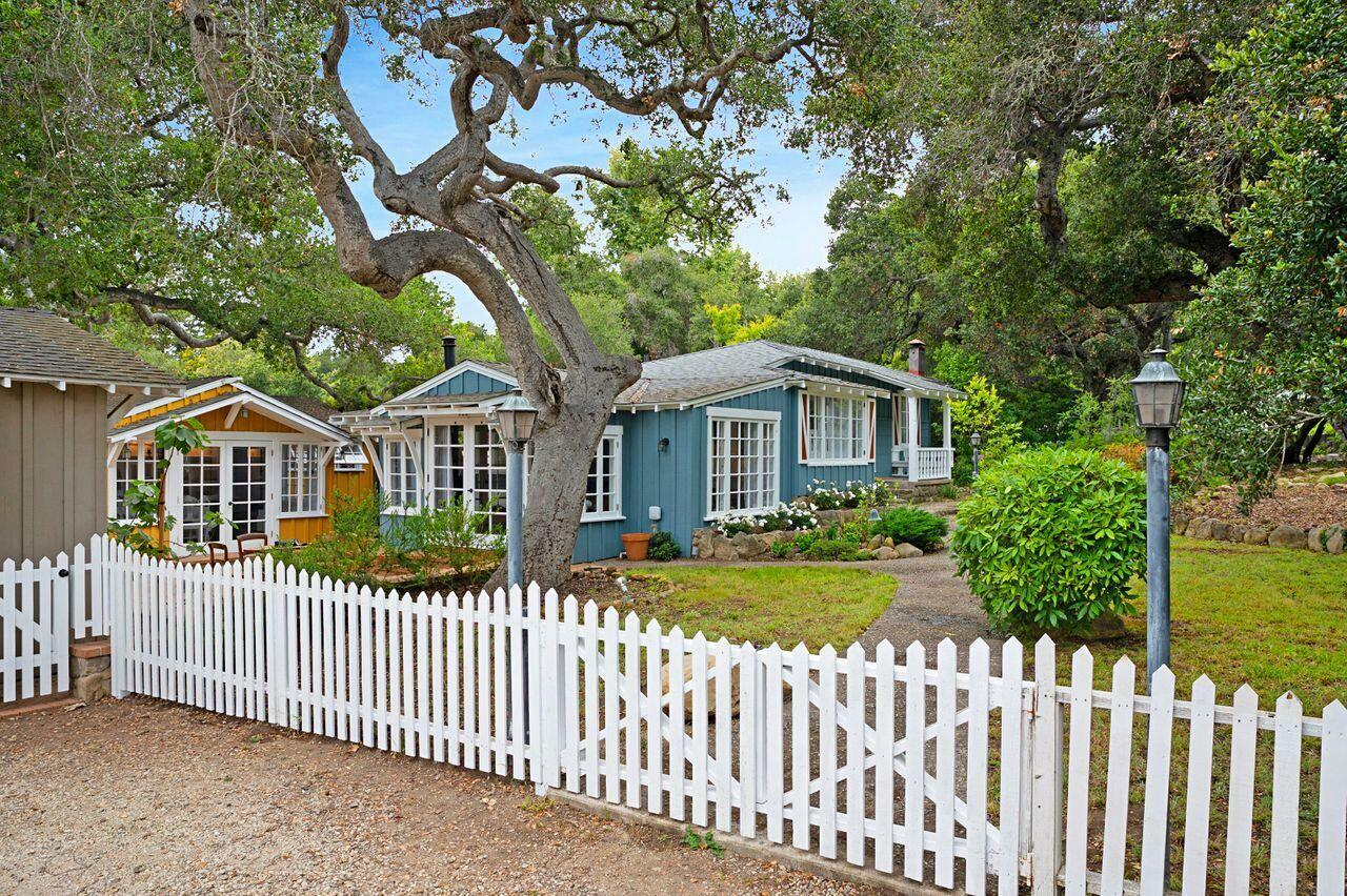 Property Photo: 540 Periwinkle Ln CA 93108