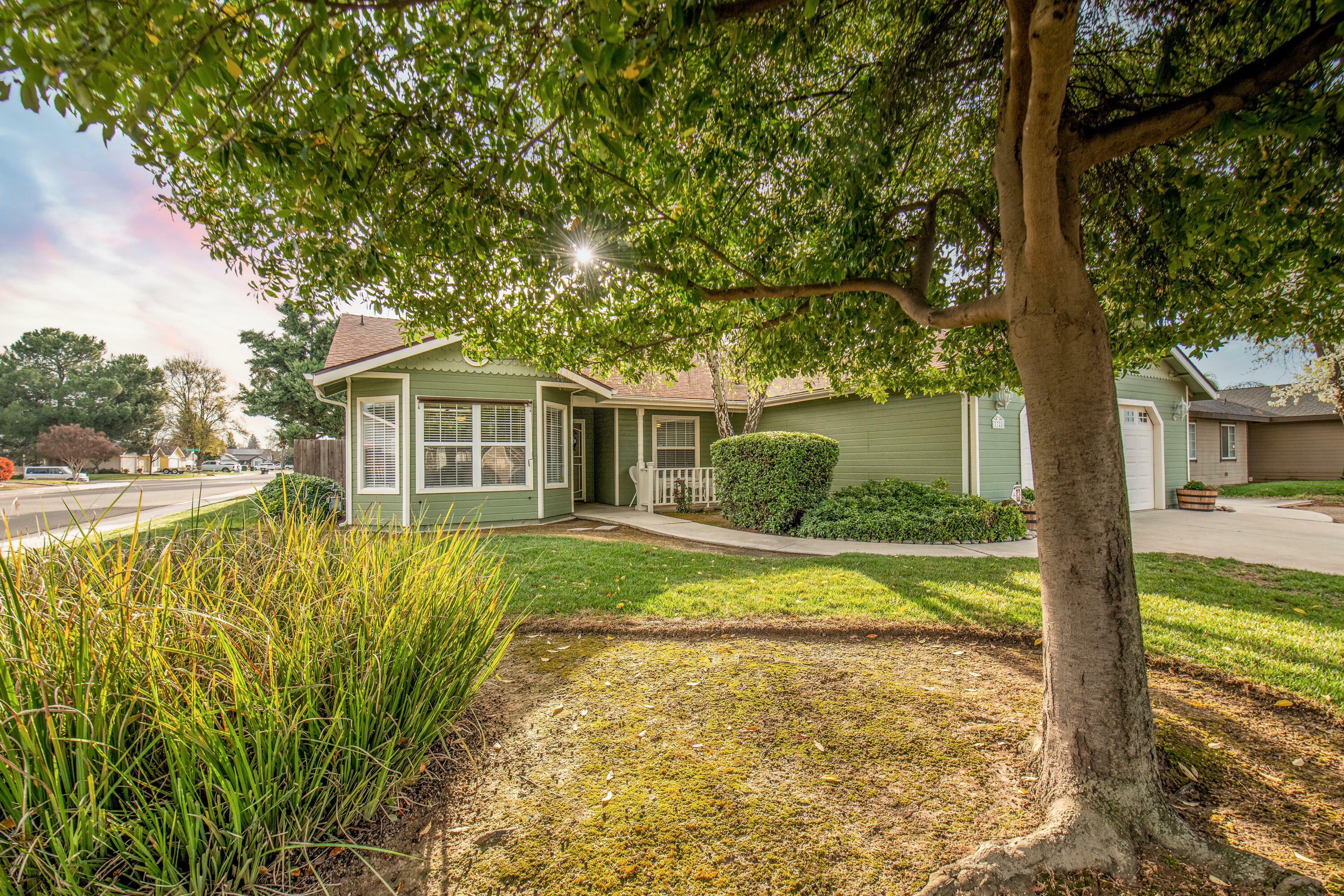 Property Photo:  3728 S Chatham Street  CA 93277 