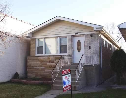 Property Photo:  5637 N Jersey  IL 60659 