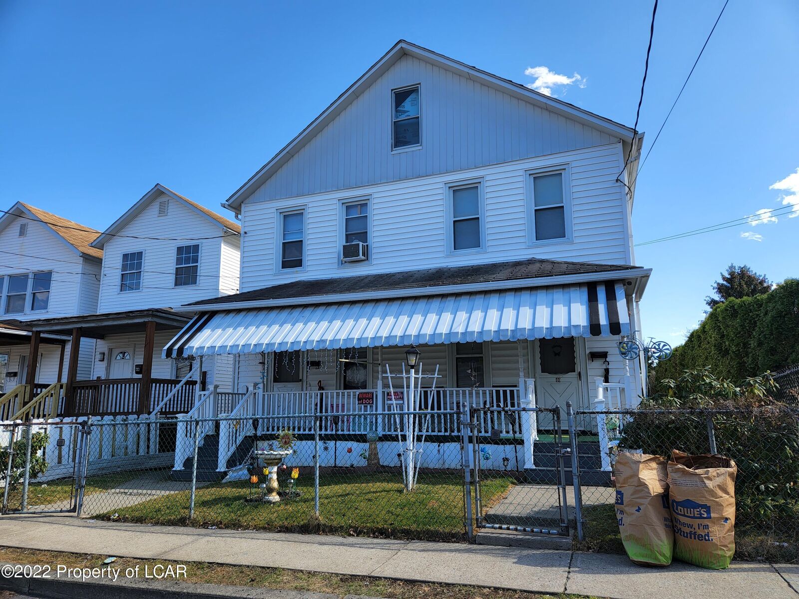 Property Photo: 40 E 1st Street PA 18651