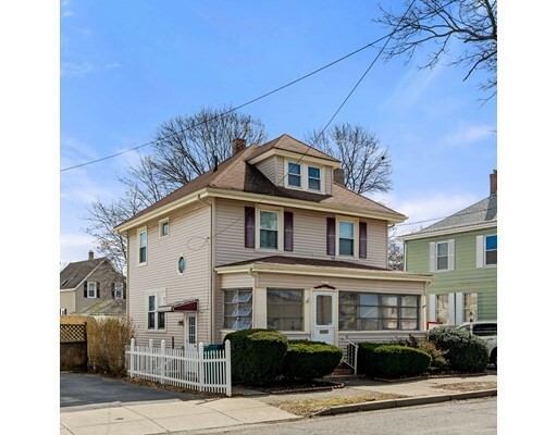 Property Photo:  19 Alden Street  MA 01902 