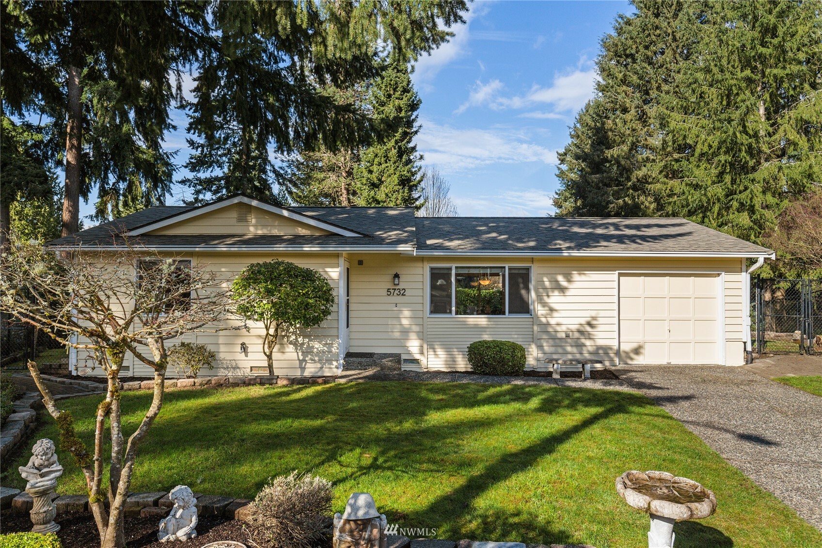 Property Photo: 5732 145th Street SW WA 98026