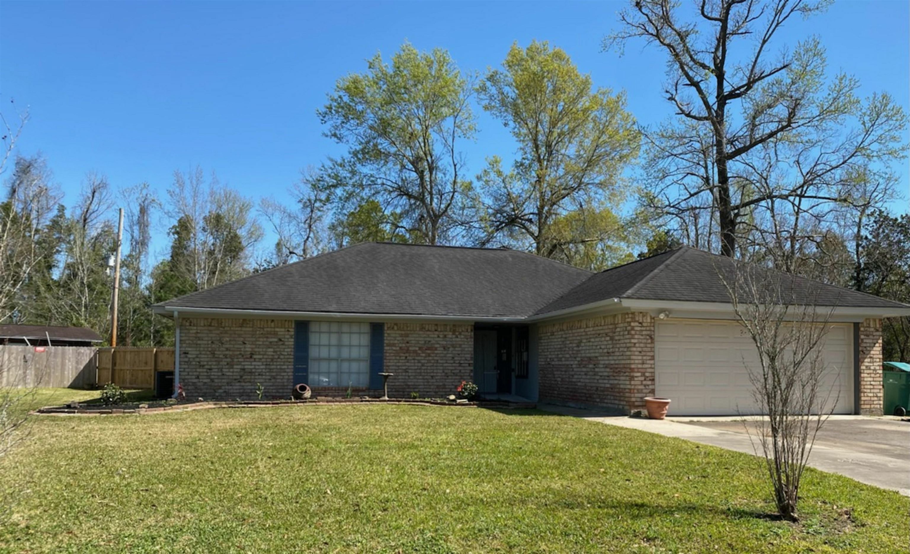 Property Photo:  5100 Twin Oaks  TX 77632 