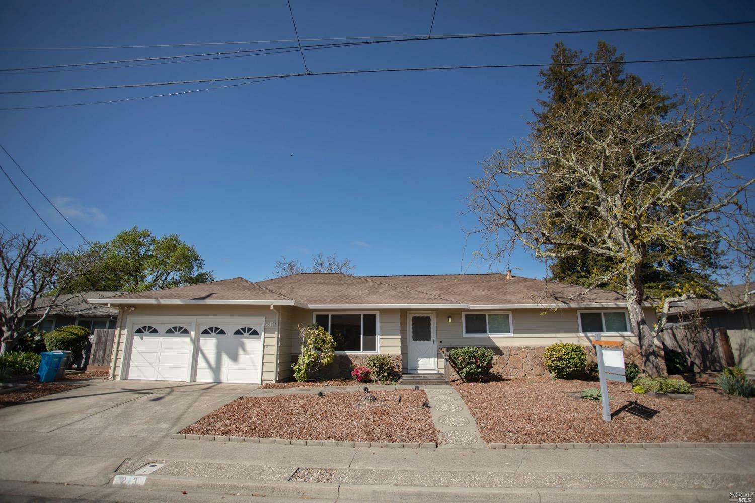 Property Photo:  213 La Crosse Avenue  CA 95409 