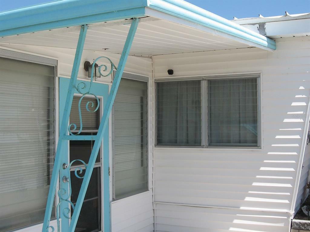 Property Photo:  1911 Minnesota Avenue  FL 34207 