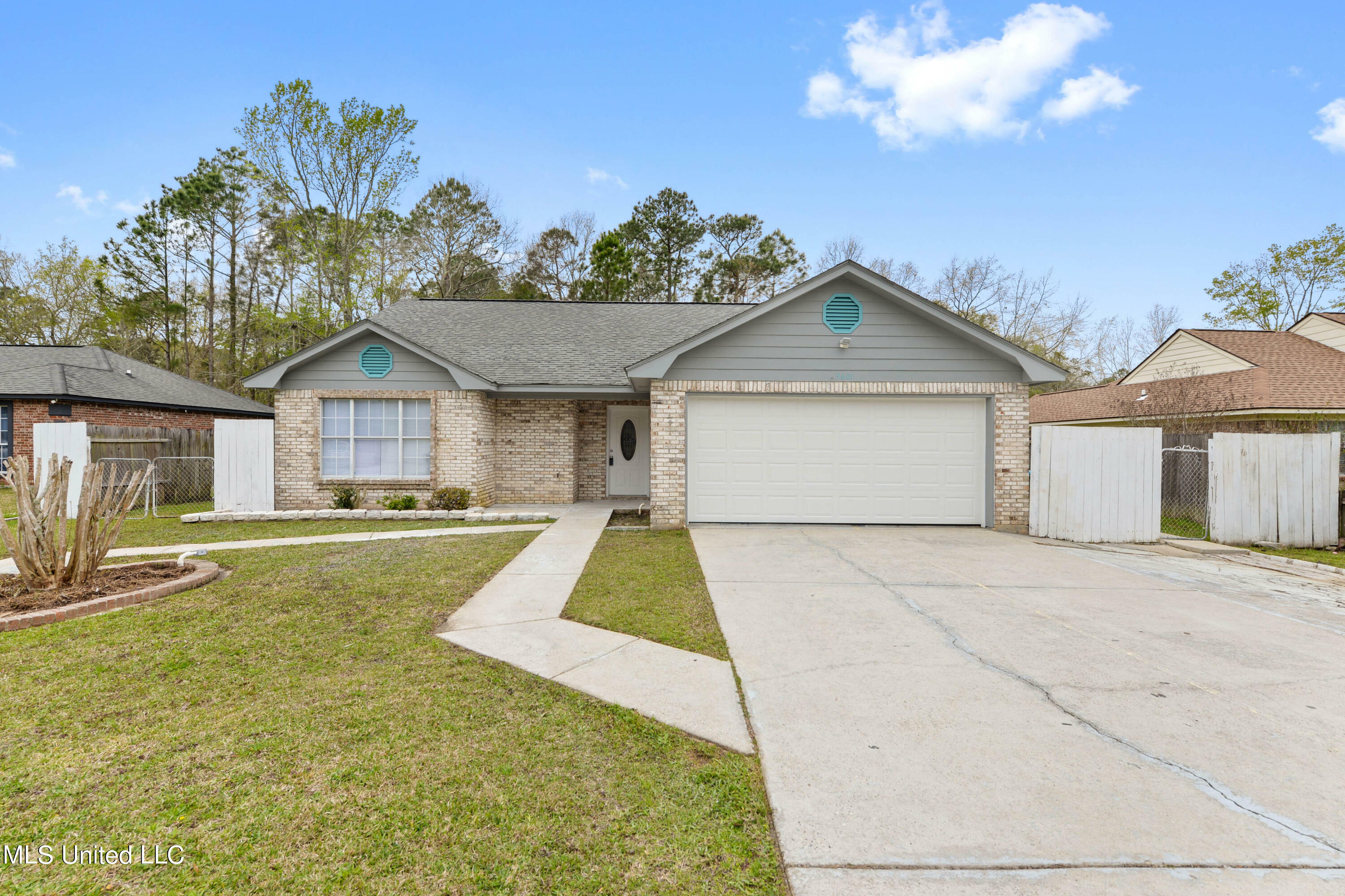 Property Photo:  3601 Jo Beth Terrace  MS 39553 