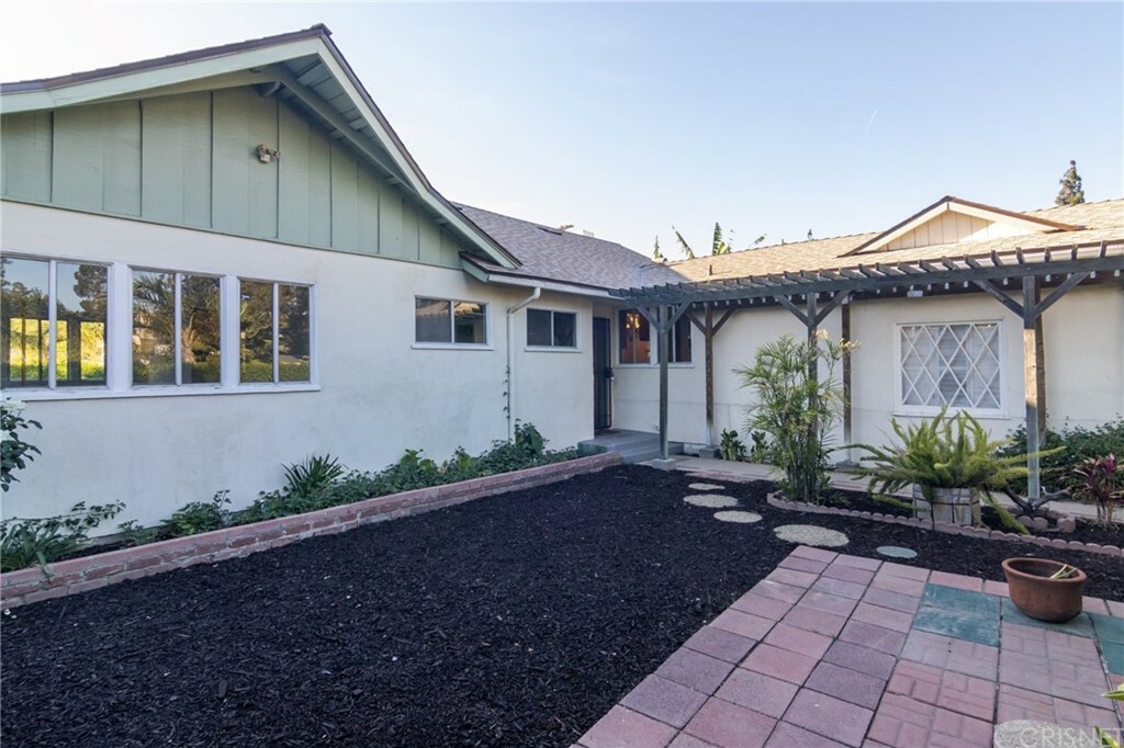 Property Photo:  11115 Monogram Avenue  CA 91344 