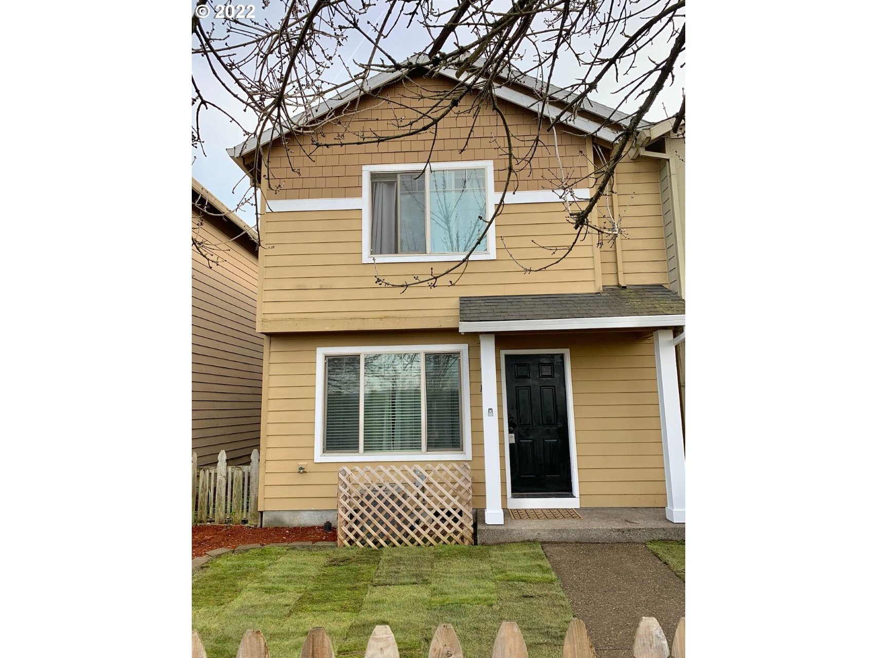 Property Photo: 1076 W Hist Columbia River Hwy OR 97060