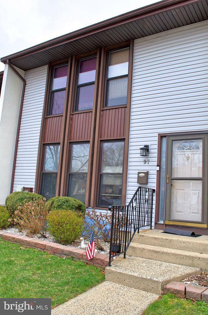 Property Photo:  97 Danbury Court  NJ 08520 