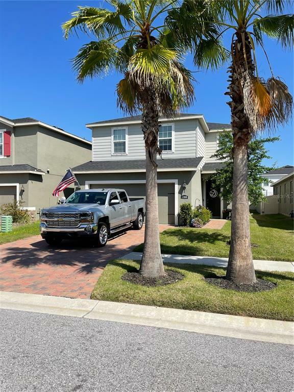 Property Photo:  11608 Fringetree Court  FL 33579 