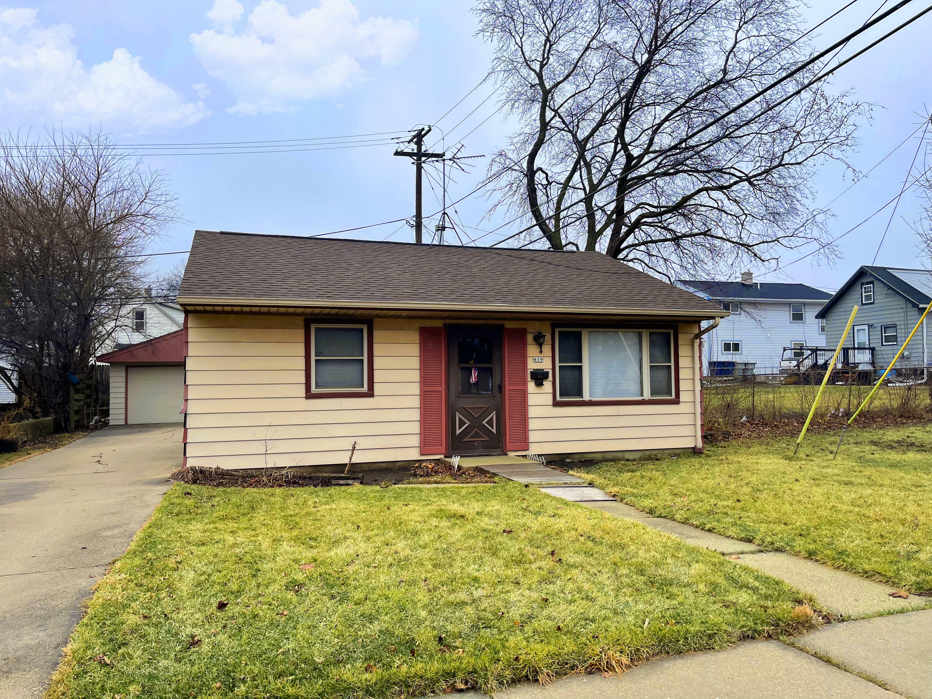 Property Photo:  419 S 88th St  WI 53214 