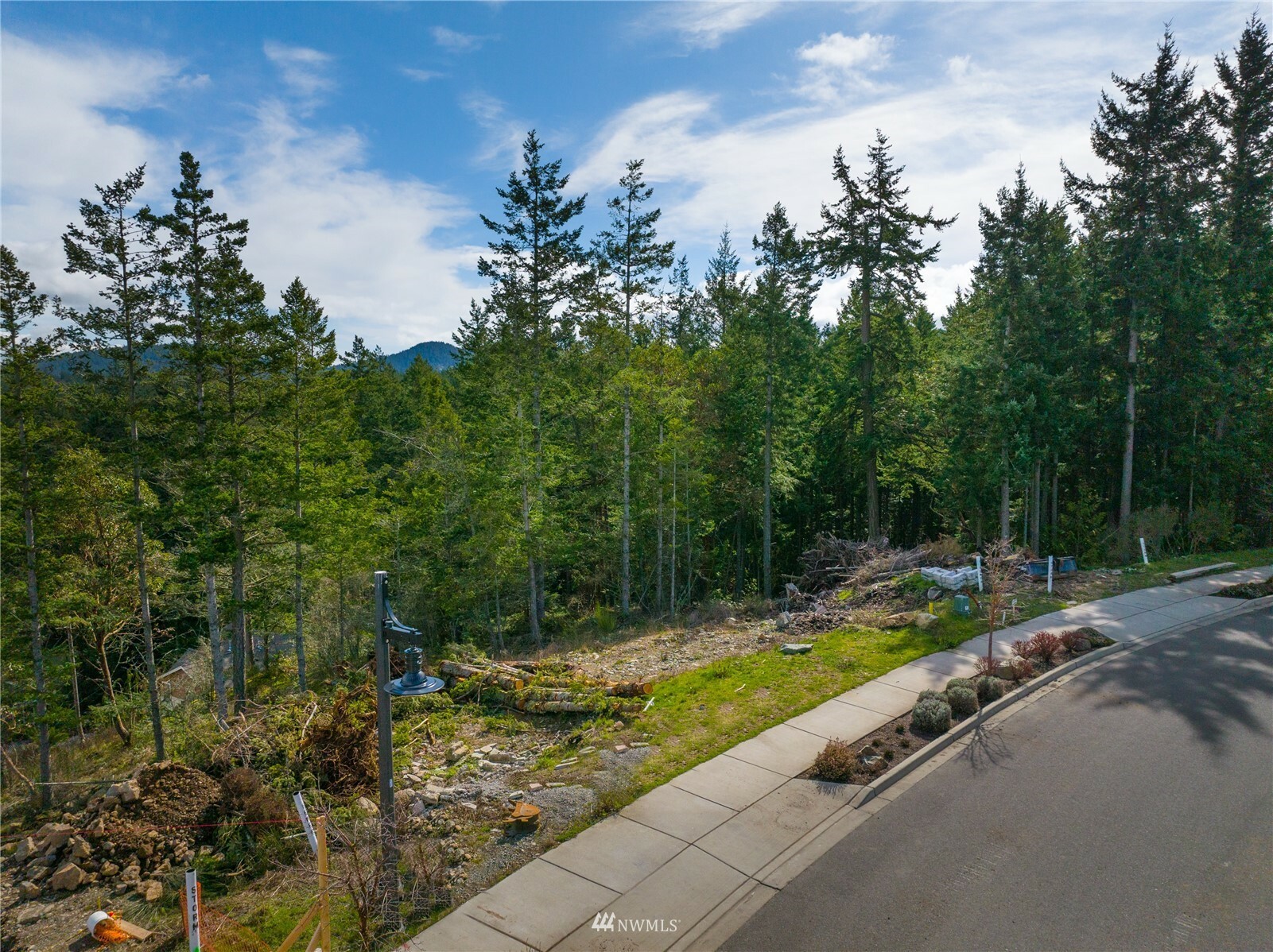 Property Photo:  3944 Rock Ridge Parkway  WA 98221 