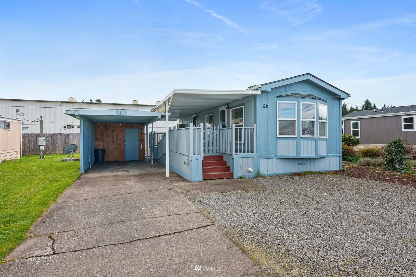 Property Photo:  1313 Harrison Avenue 52  WA 98531 