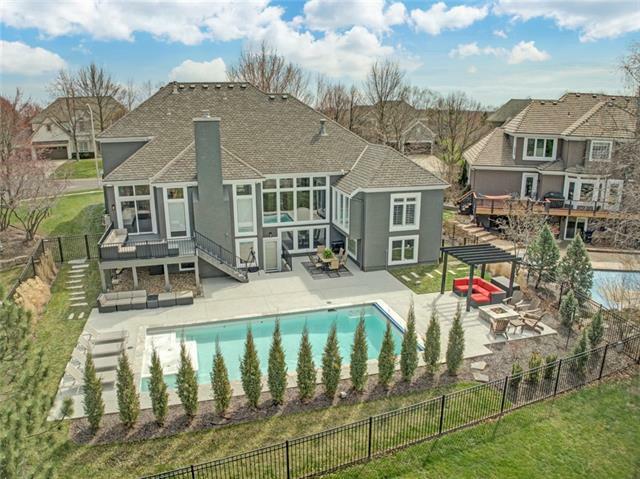 5510 W 147th Place  Overland Park KS 66223 photo