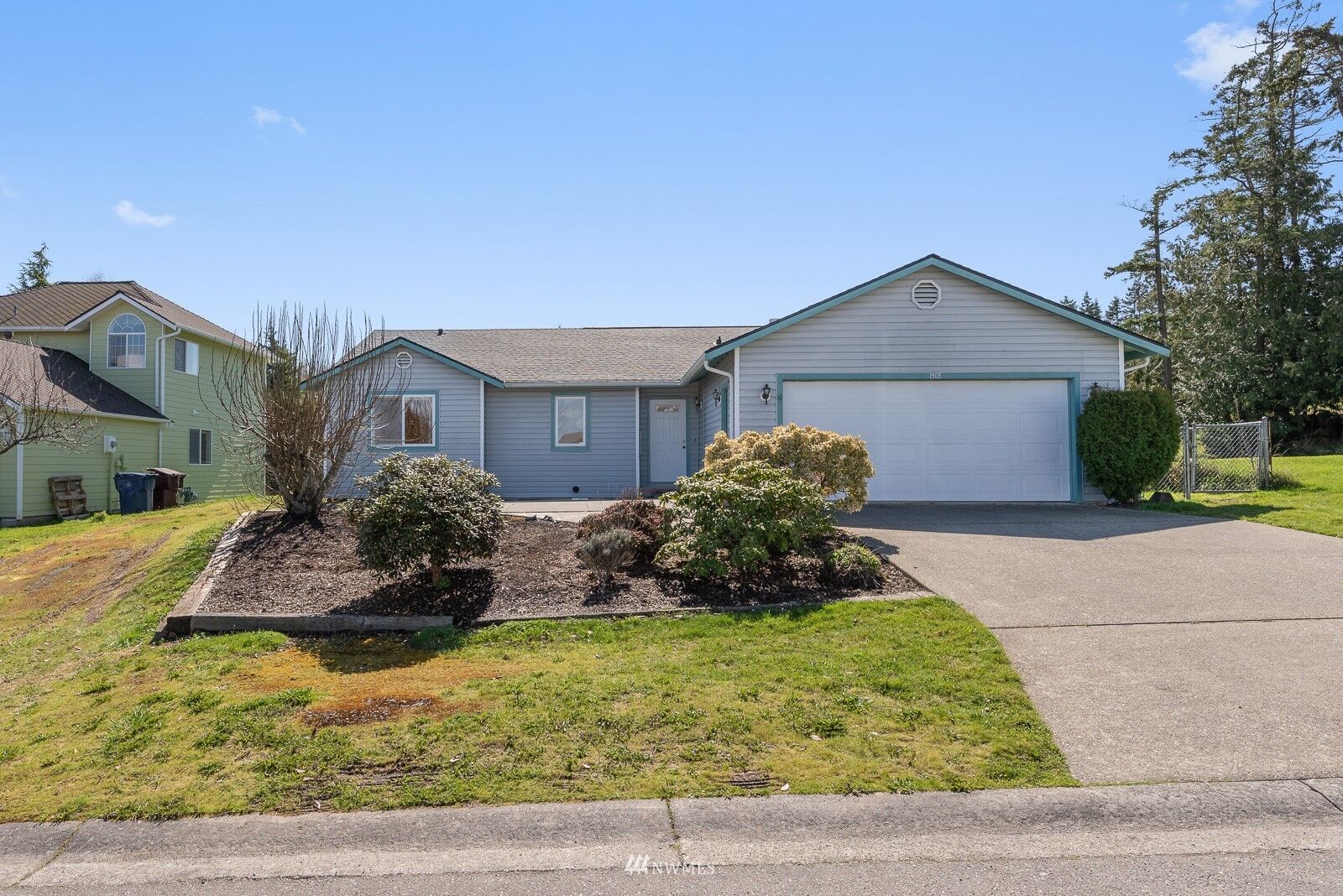 Property Photo:  1905 39th Street  WA 98221 