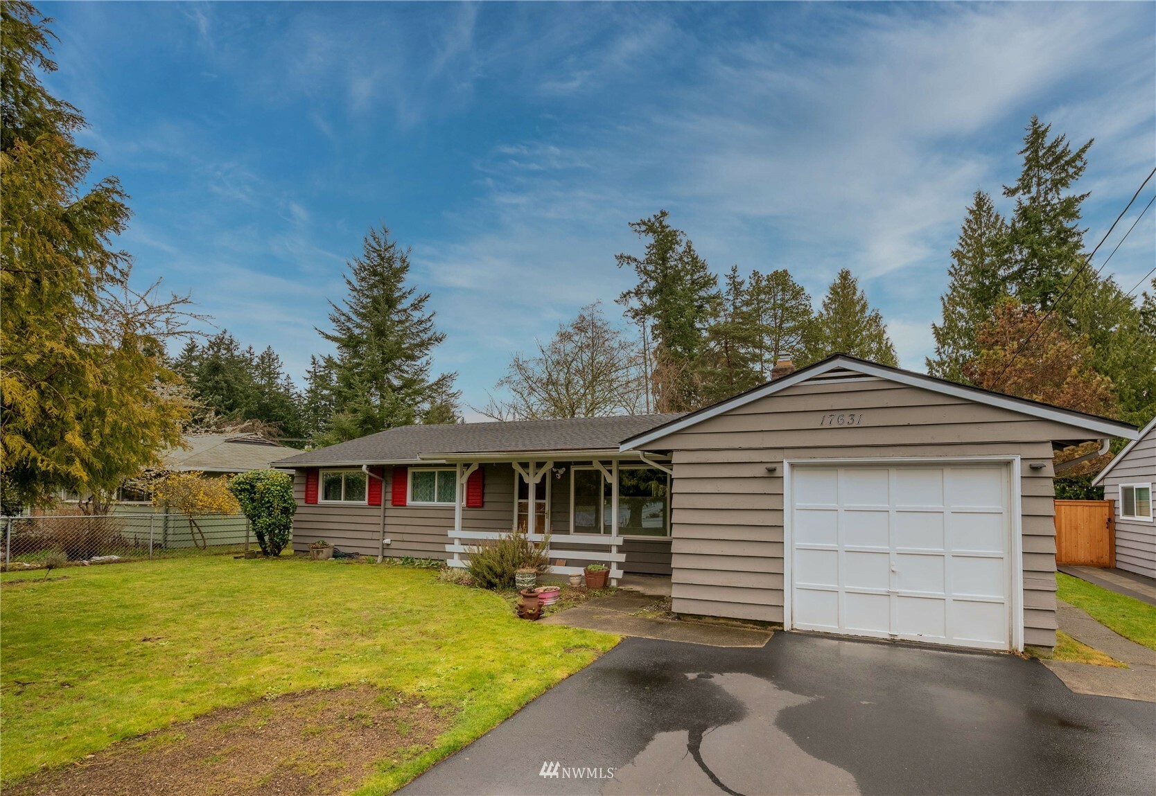 Property Photo:  17631 62nd Place W  WA 98037 