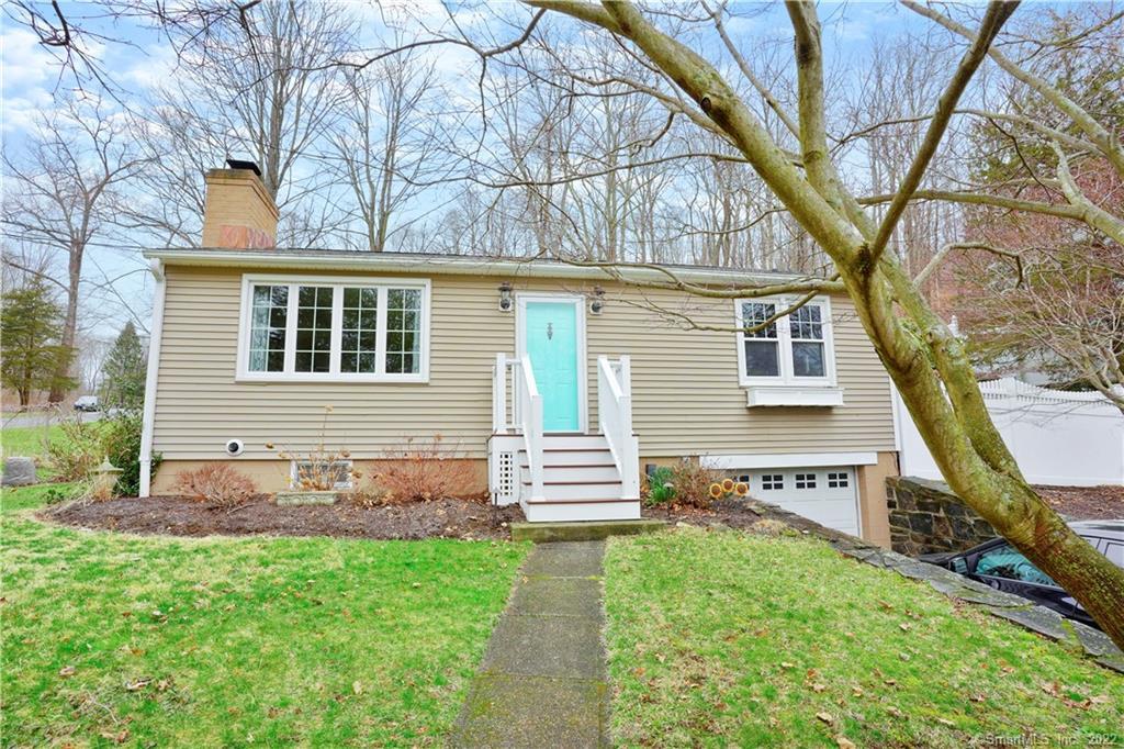 Property Photo:  5 Wood Creek Road  CT 06812 