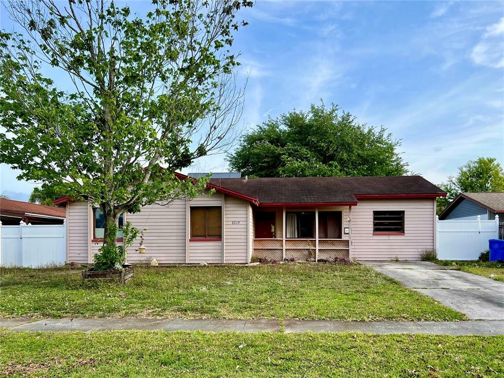 Property Photo:  8219 Donaldson Drive  FL 33615 