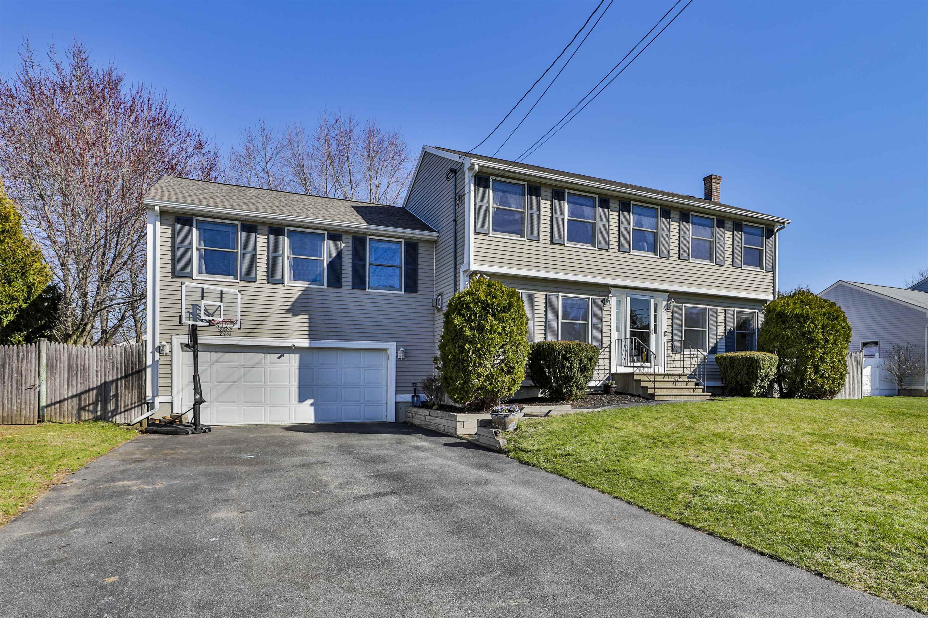 Property Photo: 35 Elmwood Avenue NH 03079