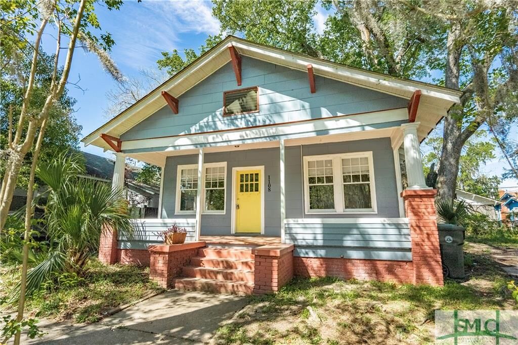 Property Photo: 1108 E 38th Street GA 31404
