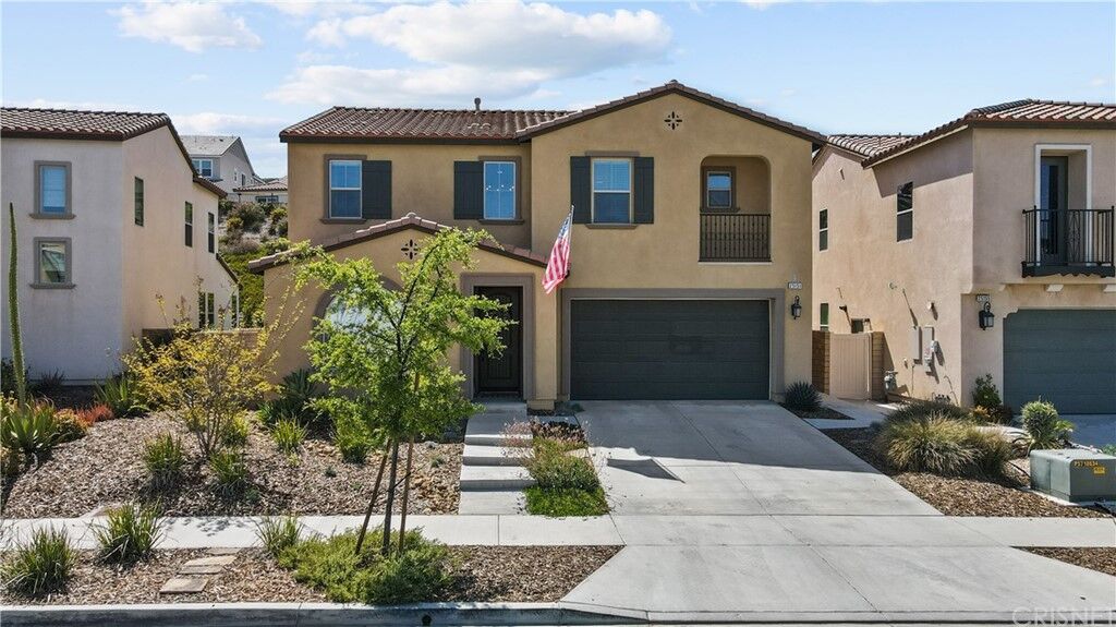 Property Photo:  25151 Golden Maple Drive  CA 91387 