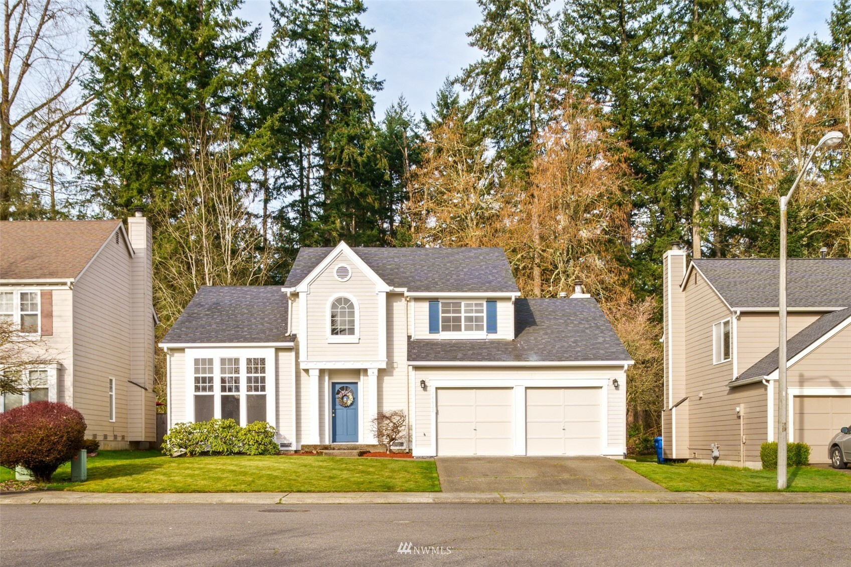 Property Photo: 16622 132nd Avenue E WA 98374