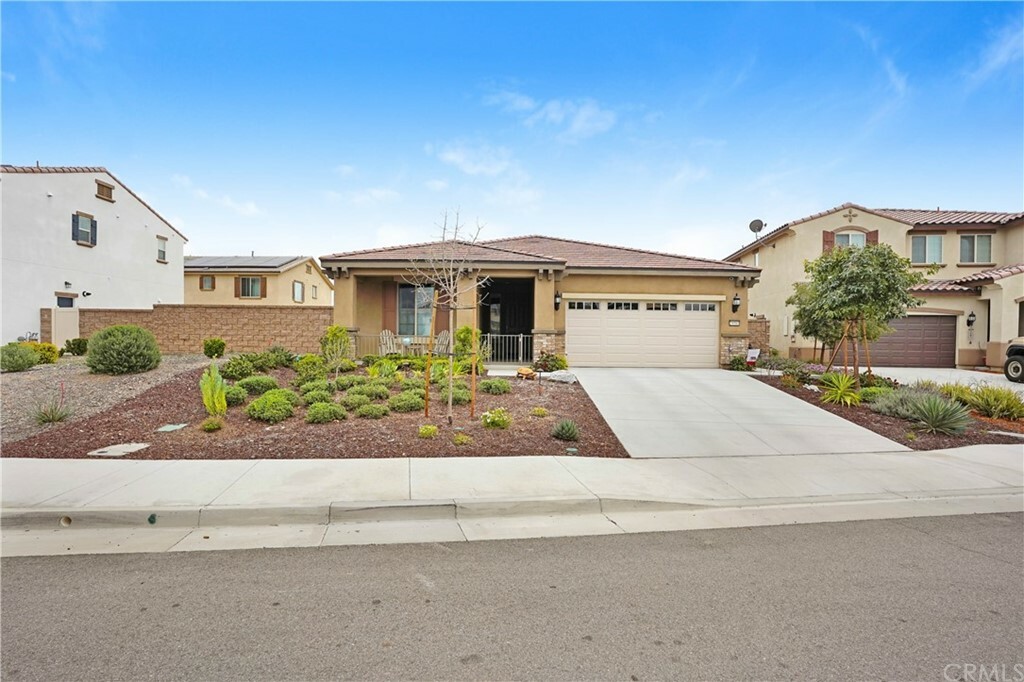 Property Photo:  29581 Rigging Way  CA 92584 