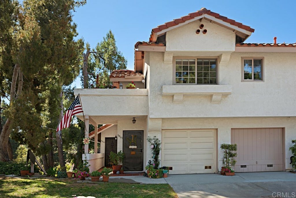 Property Photo:  3061 Corte Trabuco  CA 92009 