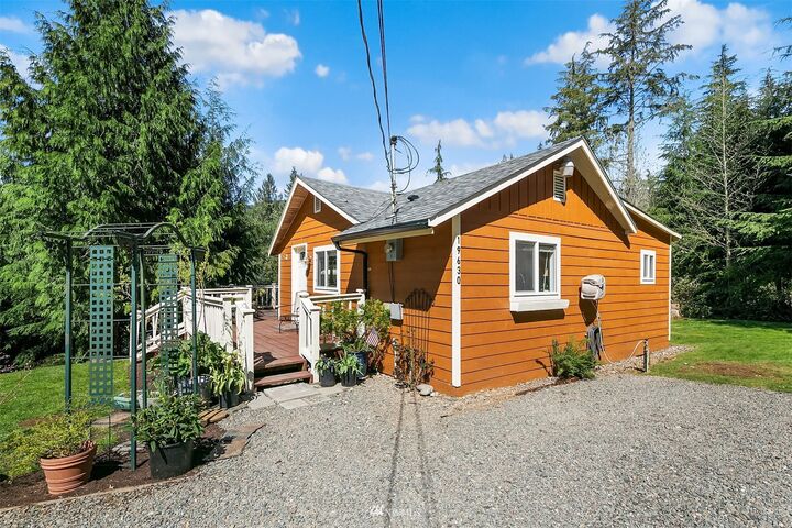 Property Photo:  19630 Gold Basin Trail  WA 98252 