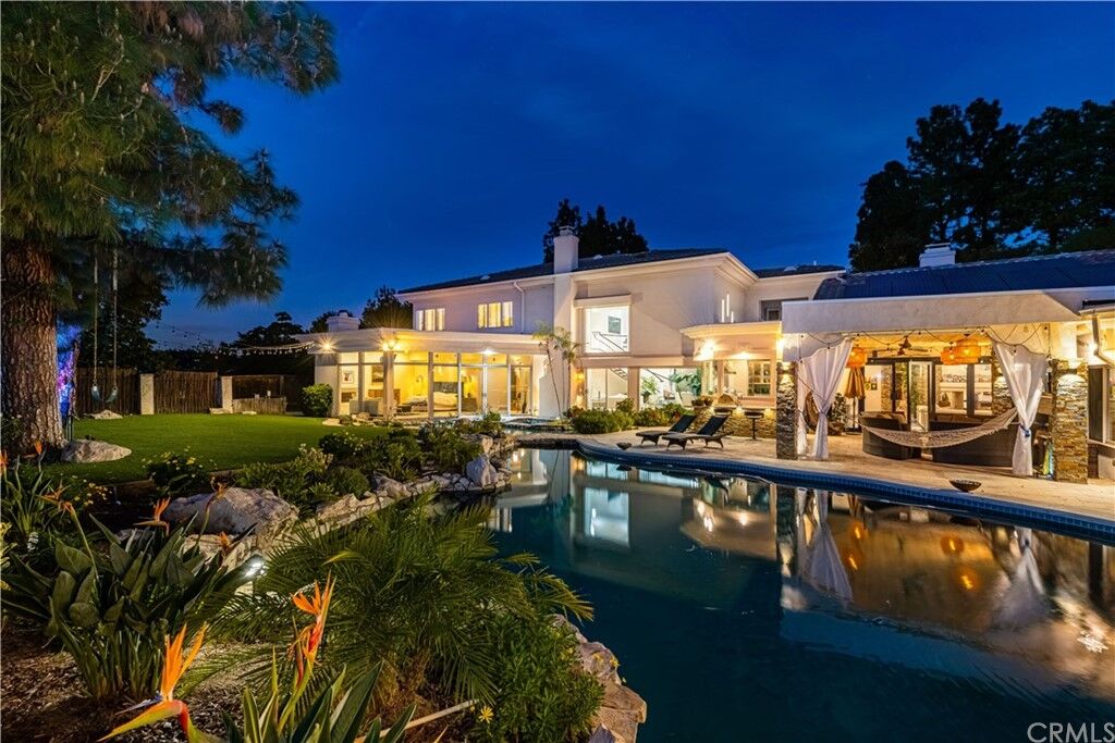 Property Photo:  1402 Smokewood Drive  CA 92705 