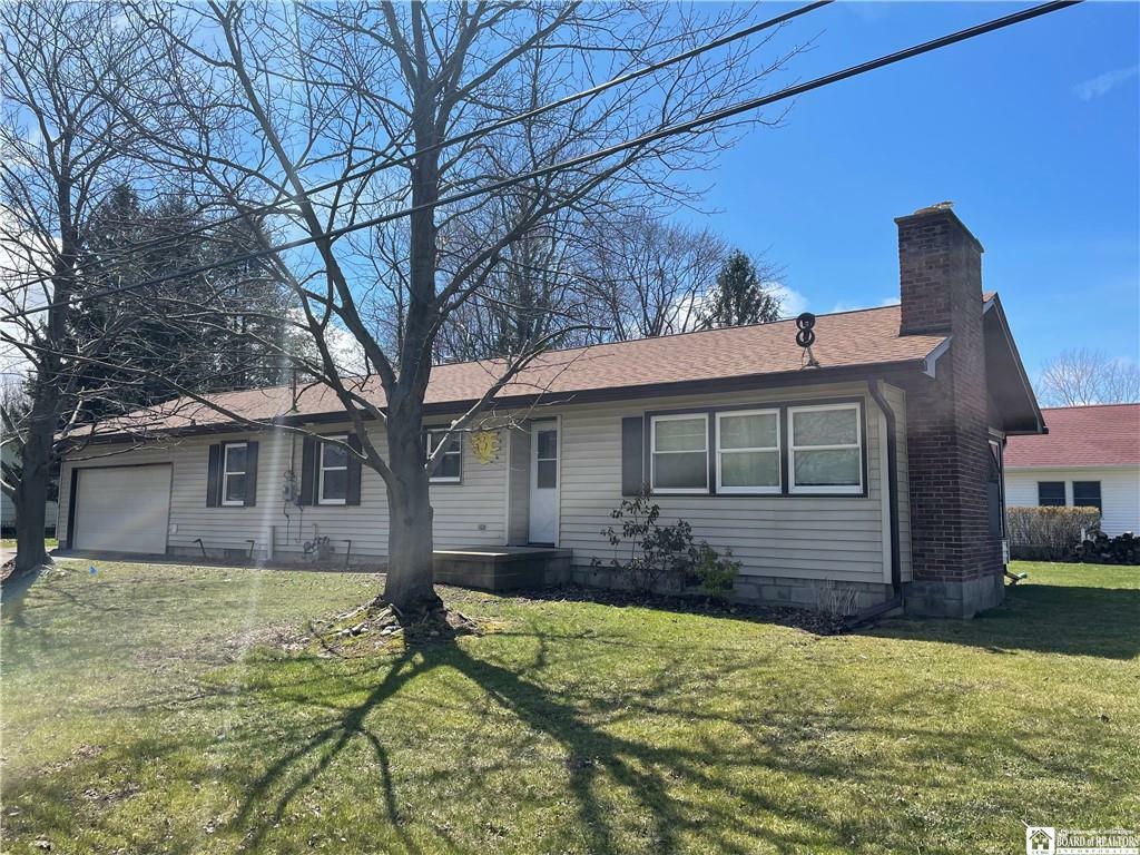 Property Photo:  12853 Cayuga Drive  NY 14081 