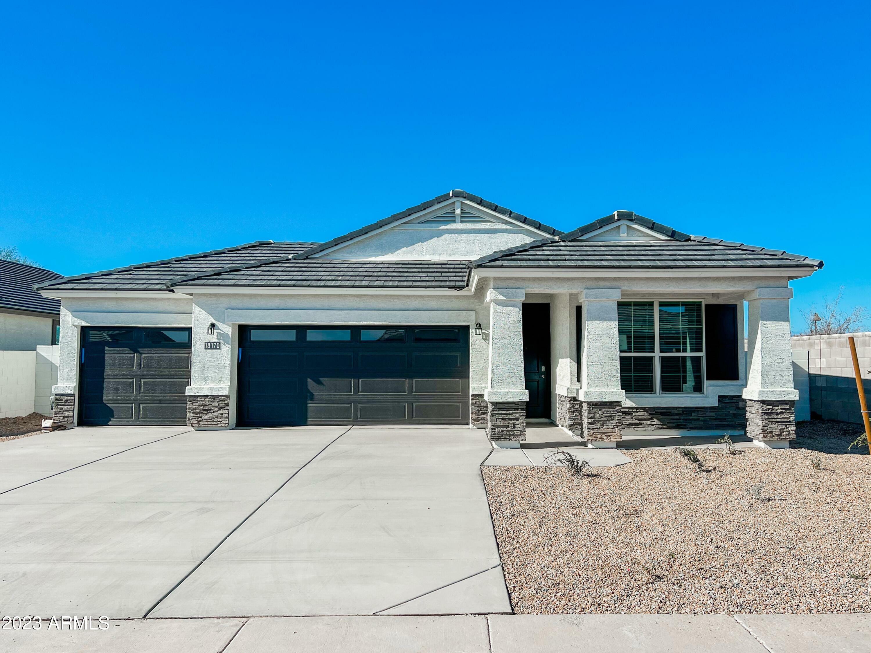 Property Photo:  18170 N Piccolo Drive  AZ 85138 