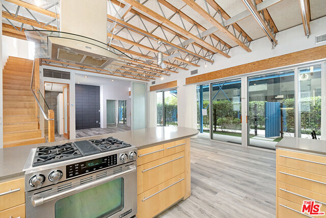 Property Photo:  619   San Juan Ave A  CA 90291 