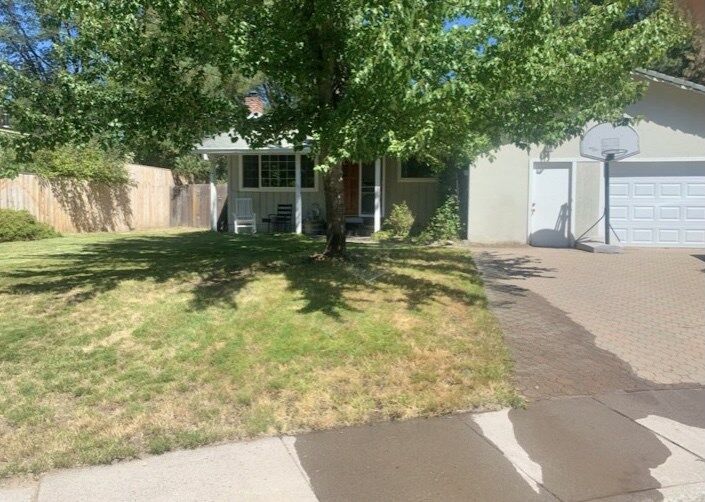 Property Photo: 730 Buena Vista CA 96067