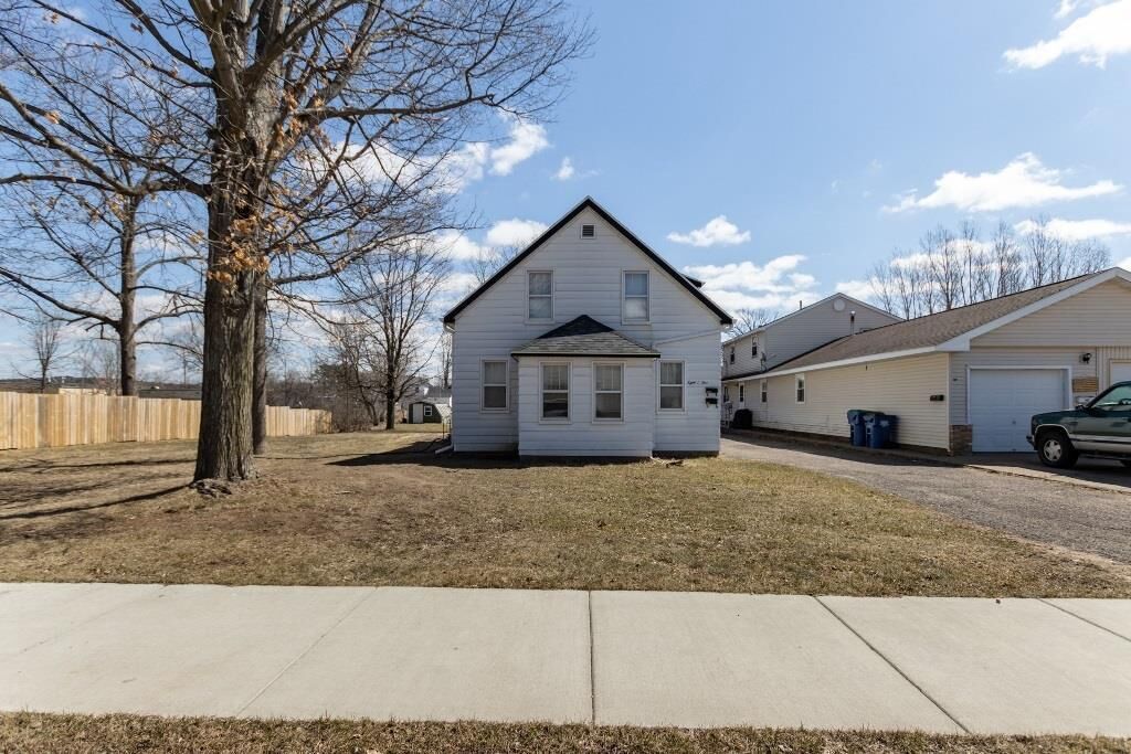 Property Photo: 805 Maryland Avenue WI 54476