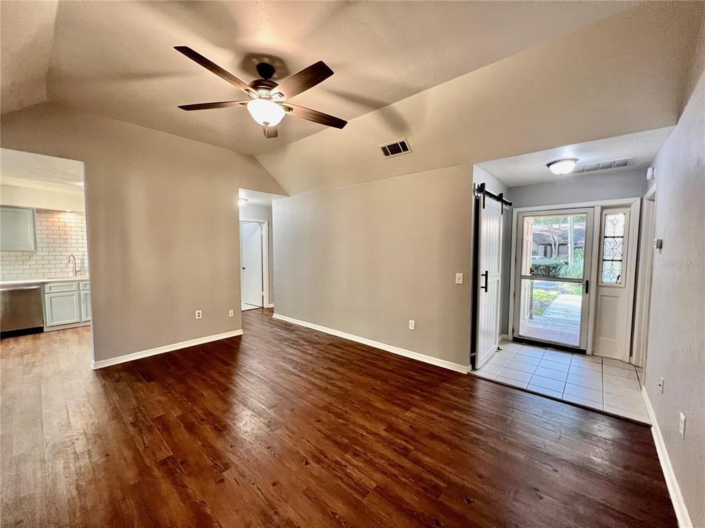 Property Photo: 5327 SW 88th Court FL 32608