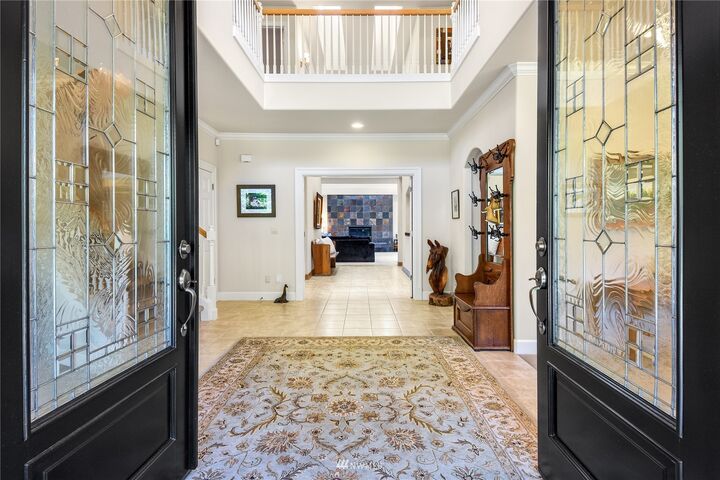 Property Photo:  19446  185th Avenue SE  WA 98058 