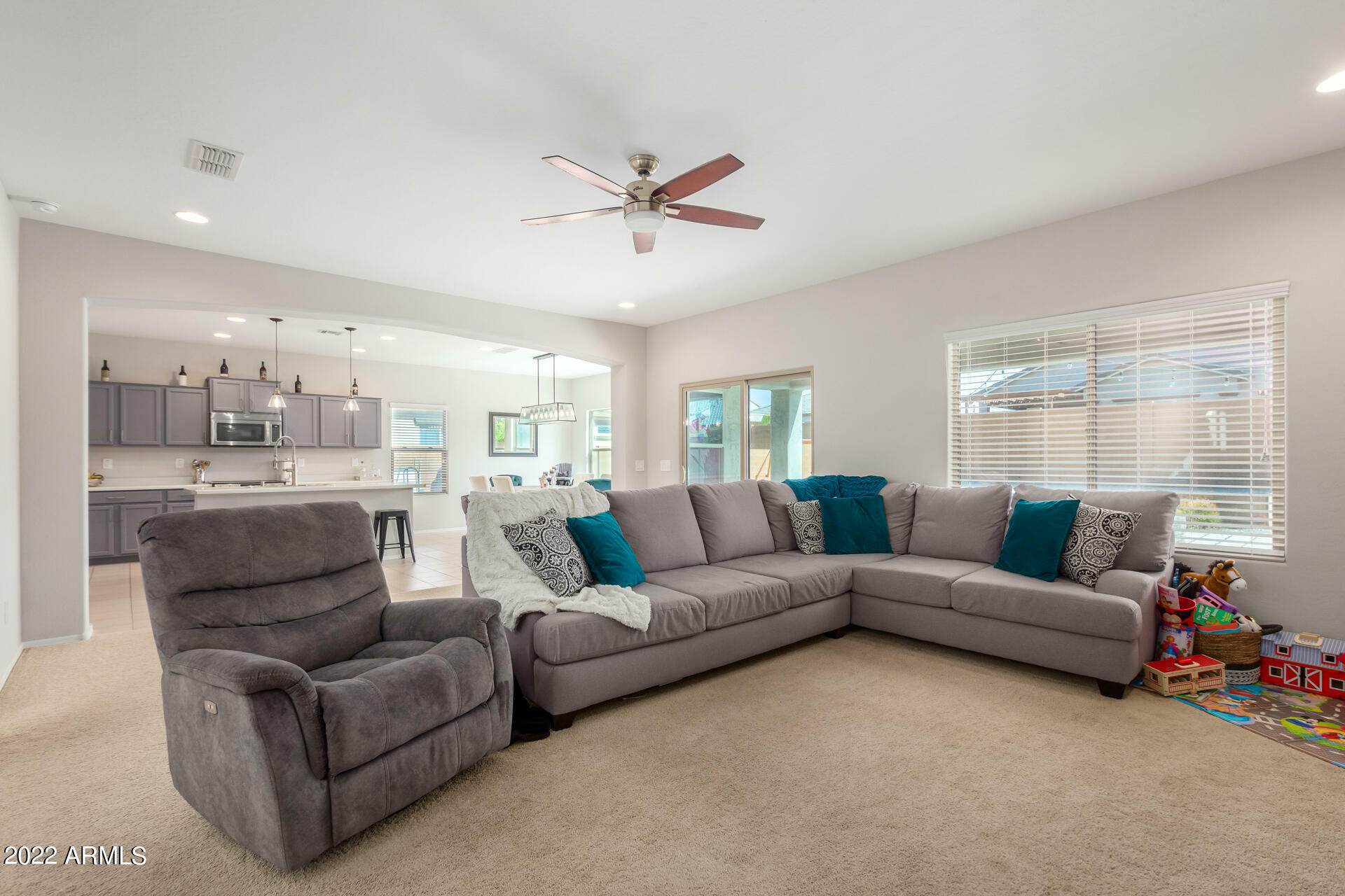 Property Photo: 25965 W Oraibi Drive AZ 85396