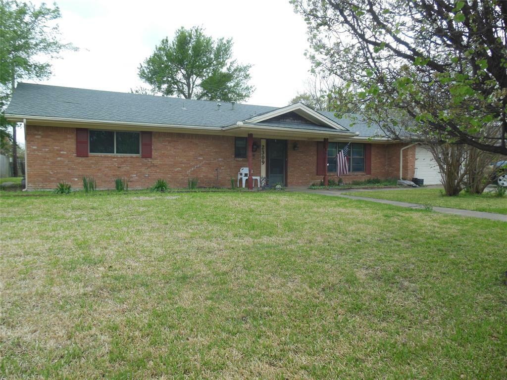 Property Photo:  2309 Terrell Road  TX 75402 