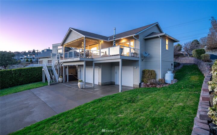 Property Photo: 75 Coral Street WA 98831