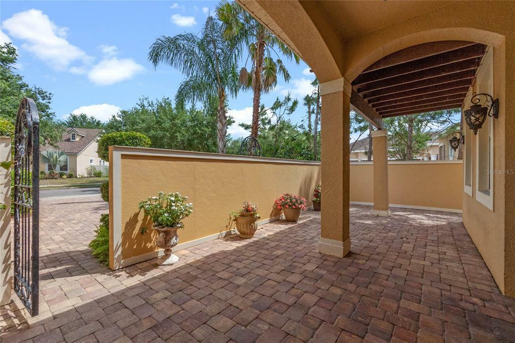 Property Photo:  4926 Indian Deer Road  FL 34786 