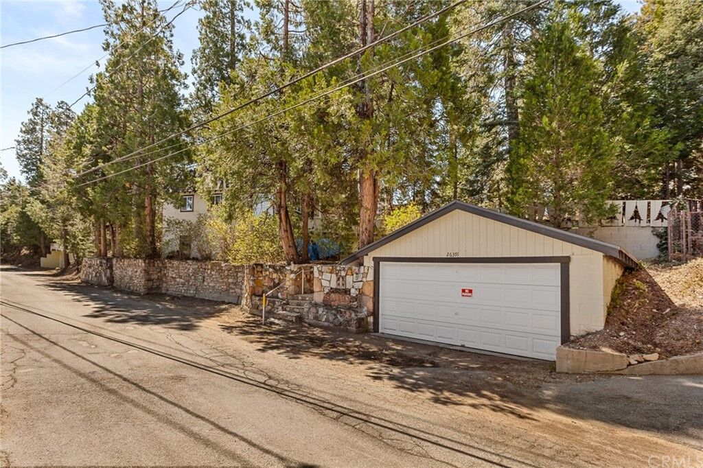 Property Photo:  26391 Lake Forest Drive  CA 92391 