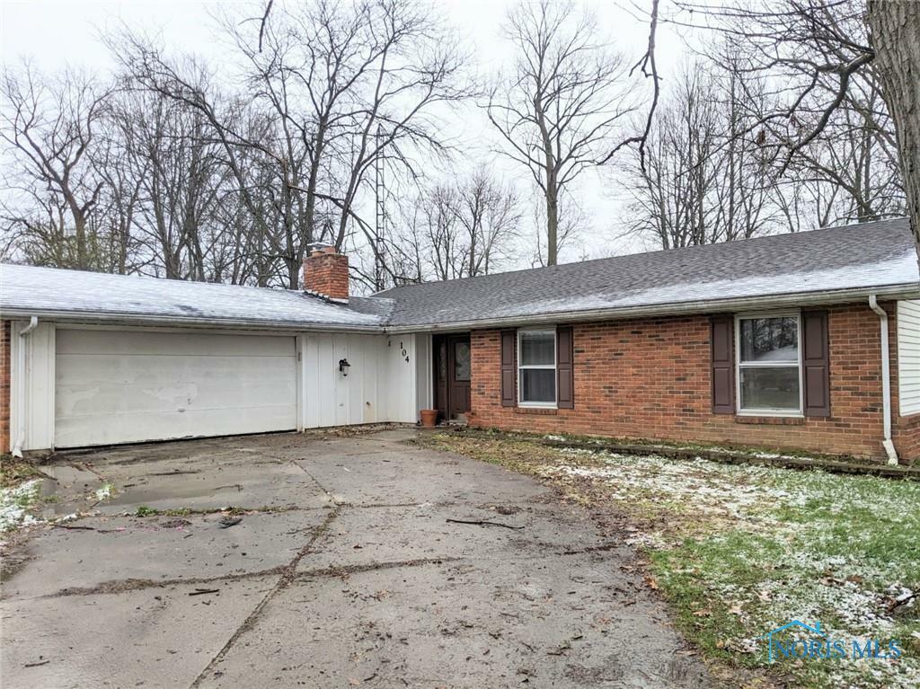 104 Oak Meadows Drive  Bryan OH 43506 photo