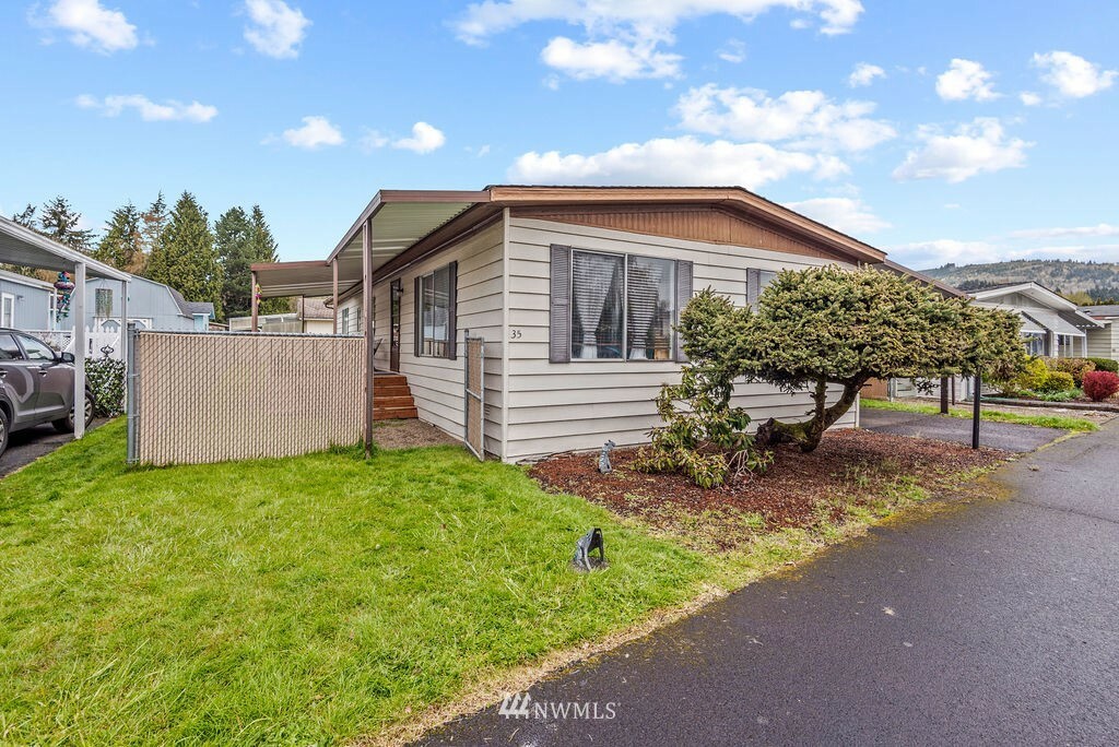 Property Photo:  2373 Kingfisher Lane  WA 98626 