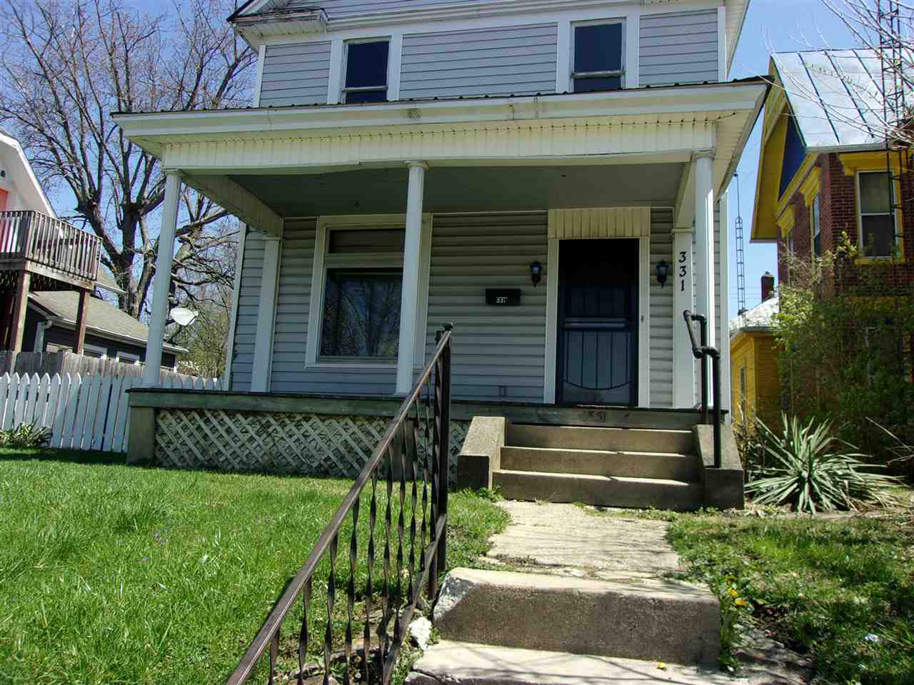 Property Photo:  331 S 14th St  IN 47374 