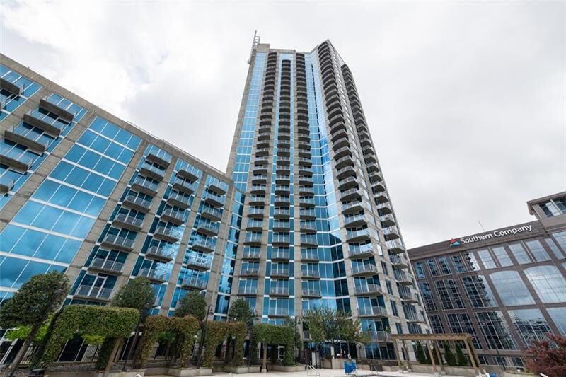 Property Photo:  400 W Peachtree Street NW 2506  GA 30308