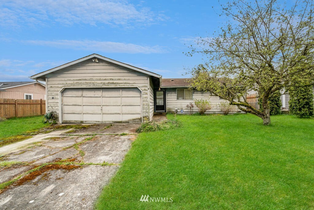 Property Photo:  428 94th Street SW  WA 98204 