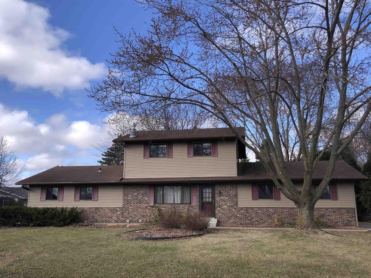 Property Photo:  1920 Shady Springs Drive  WI 54956 