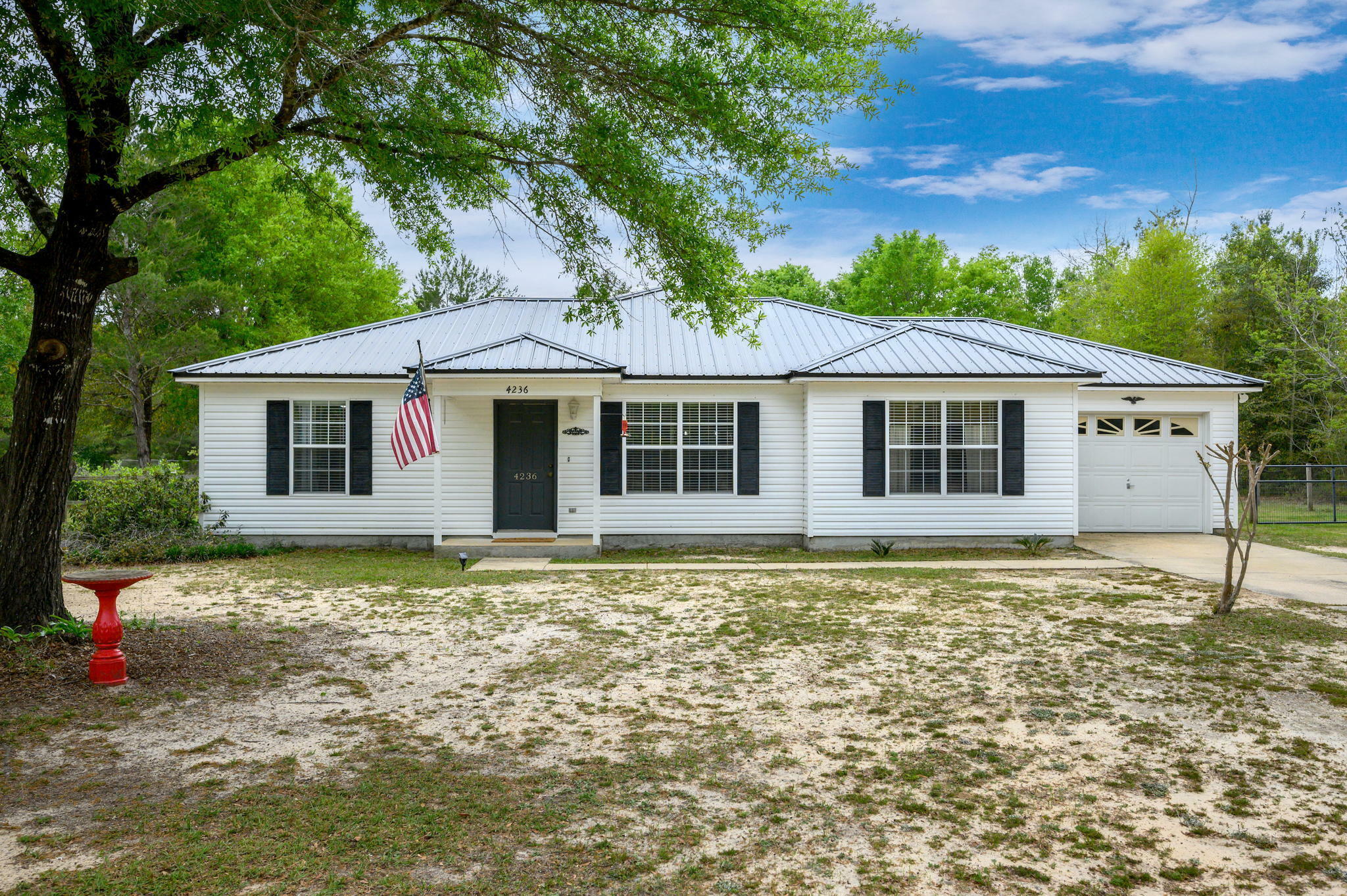 Property Photo:  4236 Edge Perry Road  FL 32539 